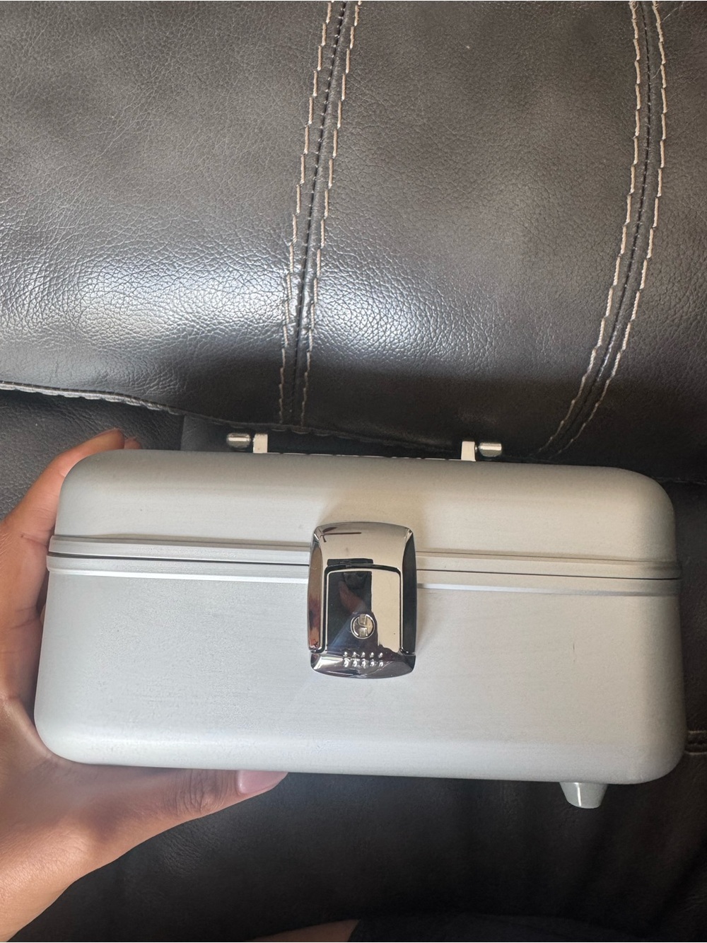 Lock Med Key Lockbox Small - Picture 6 of 9